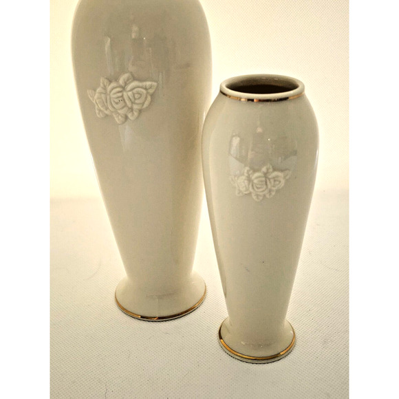 Vase-Lenox-Cream-Gold Trim-Embossed-Classic-Set of 2-Small and Medium - Picture 3 of 8